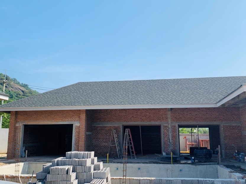 Building a house with red brick 1